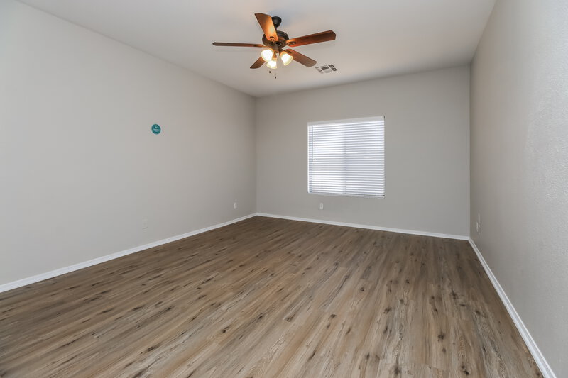 1,585/Mo, 751 E Horizon Heights Dr San Tan Valley, AZ 85143 Main Bedroom View