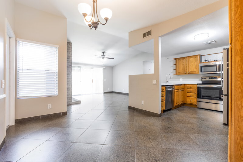 2,140/Mo, 2051 N Villas Ln Chandler, AZ 85224 Dining Room View