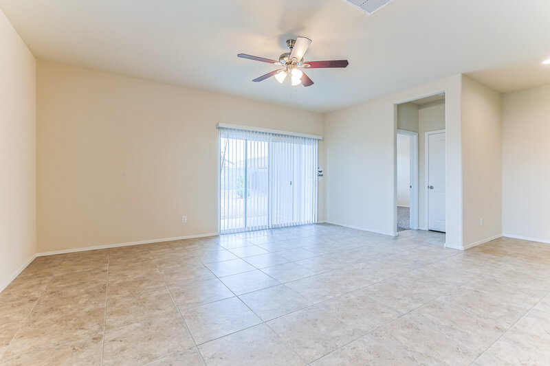 2,075/Mo, 7854 W Forest Grove Ave Phoenix, AZ 85043 Living Room View