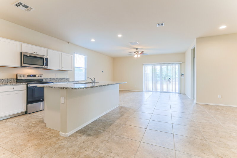 2,075/Mo, 7854 W Forest Grove Ave Phoenix, AZ 85043 Dining Room View