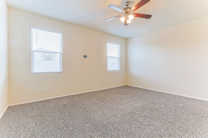 2,075/Mo, 7854 W Forest Grove Ave Phoenix, AZ 85043 Main Bedroom View