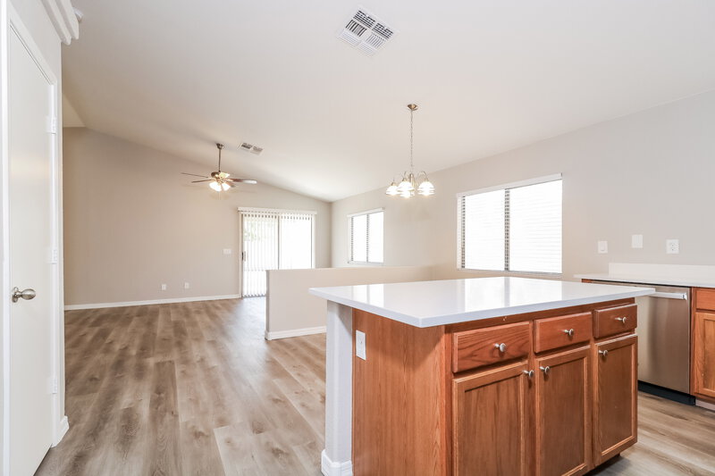 1,860/Mo, 13053 W Redfield Rd El Mirage, AZ 85335 Kitchen View 2