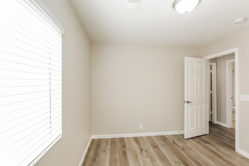 2,645/Mo, 1047 W Vaughn St Tempe, AZ 85283 Bedroom View