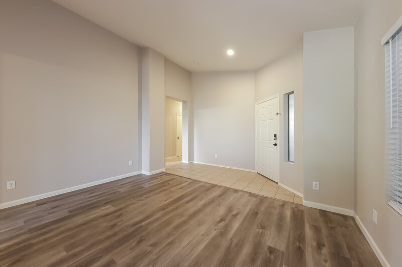 2,315/Mo, 3453 W Webster Ct Anthem, AZ 85086 Family Room View 2