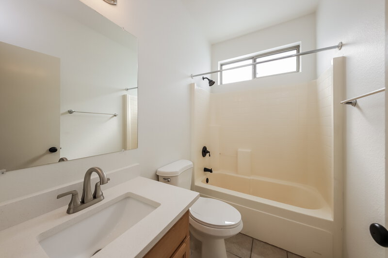 2,315/Mo, 3453 W Webster Ct Anthem, AZ 85086 Bathroom View