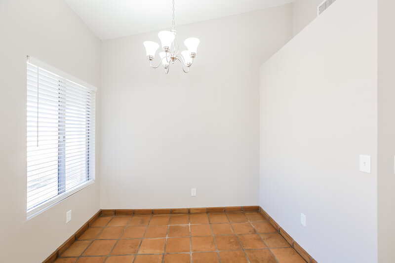 1,840/Mo, 3616 N Copenhagen Dr Avondale, AZ 85392 Dining Room View