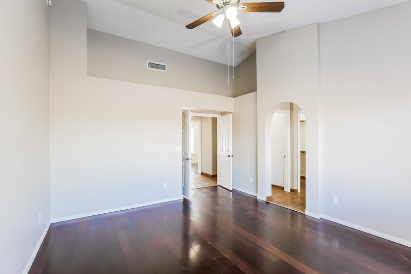 1,840/Mo, 3616 N Copenhagen Dr Avondale, AZ 85392 Main Bedroom View 2