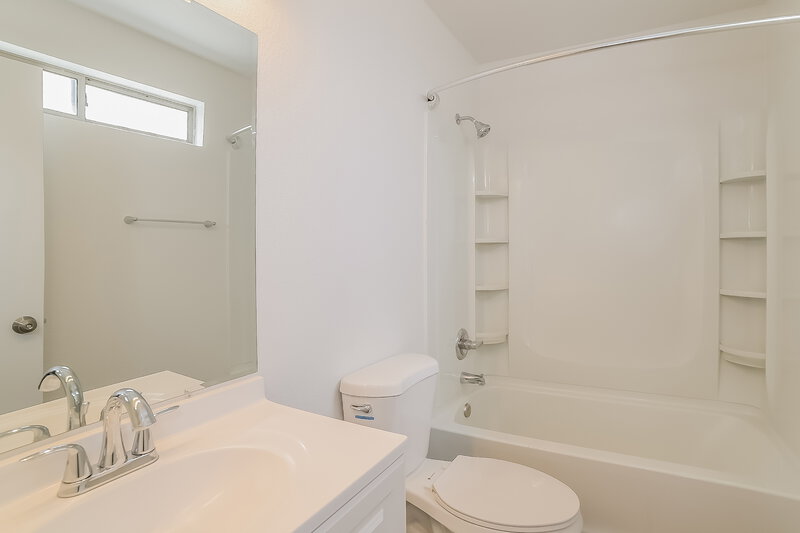 1,905/Mo, 15905 W Elm St Surprise, AZ 85374 Main Bathroom View