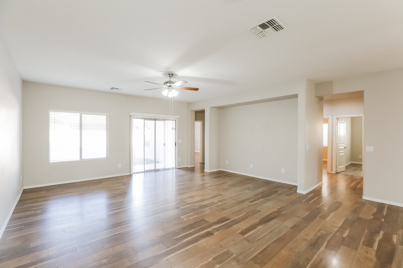 2,265/Mo, 11828 W Daley Ct Sun City, AZ 85373 Living Room View