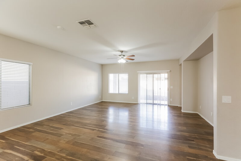 2,265/Mo, 11828 W Daley Ct Sun City, AZ 85373 Living Room View 2