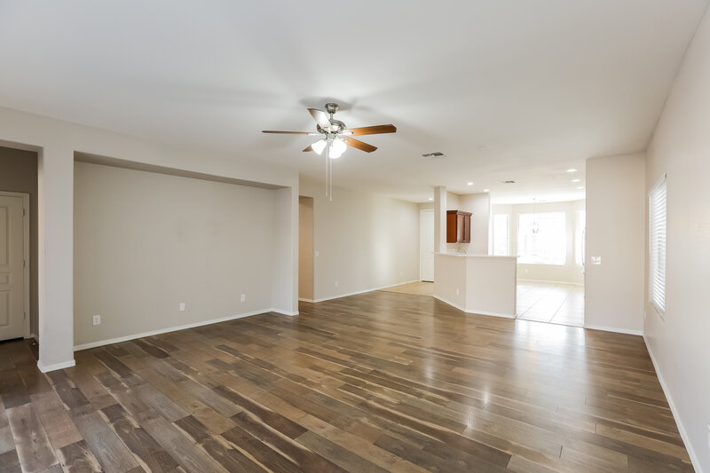 2,265/Mo, 11828 W Daley Ct Sun City, AZ 85373 Living Room View 3