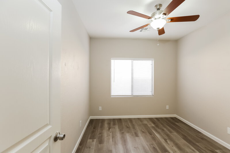 2,265/Mo, 11828 W Daley Ct Sun City, AZ 85373 Bedroom View 2