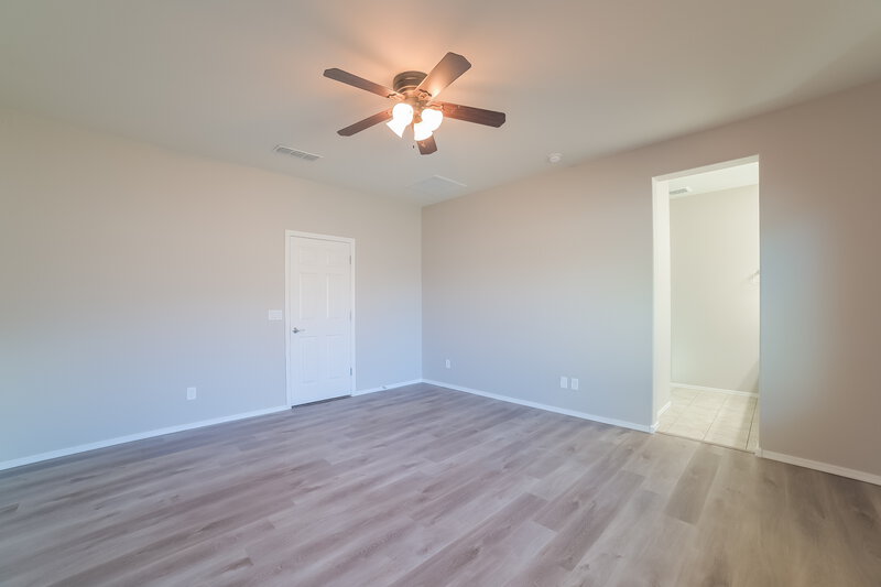 2,265/Mo, 10828 W Swayback Pass Peoria, AZ 85383 Main Bedroom View 2