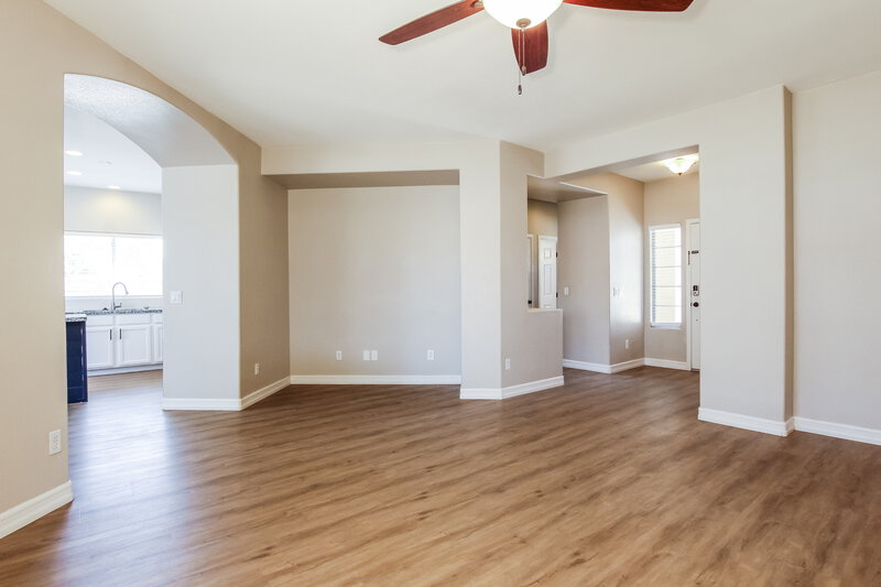 2,455/Mo, 18782 E Kingbird Dr Queen Creek, AZ 85142 Living Room View 2