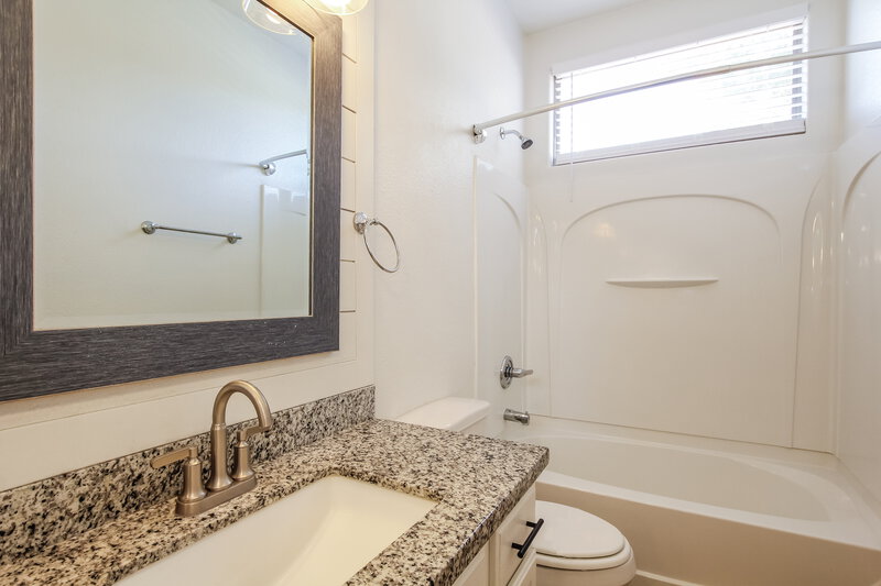 2,455/Mo, 18782 E Kingbird Dr Queen Creek, AZ 85142 Bathroom View