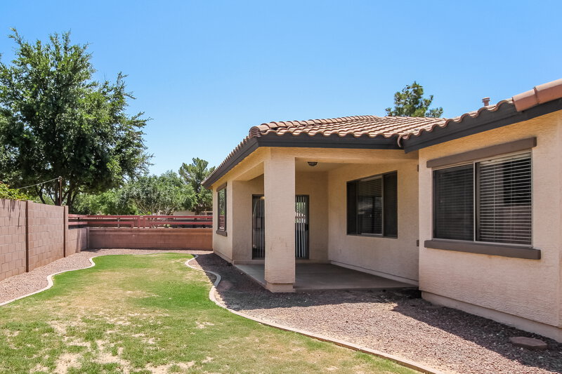 2,455/Mo, 18782 E Kingbird Dr Queen Creek, AZ 85142 Rear View