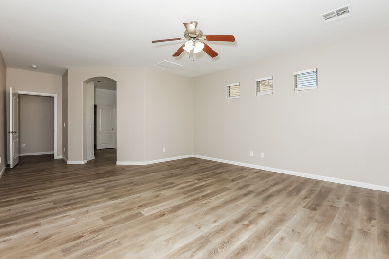 2,820/Mo, 892 W 22nd Ave Apache Junction, AZ 85120 Main Bedroom View 2