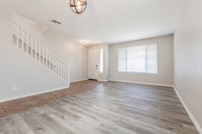 2,785/Mo, 19072 E Swan Dr Queen Creek, AZ 85142 Living Room View