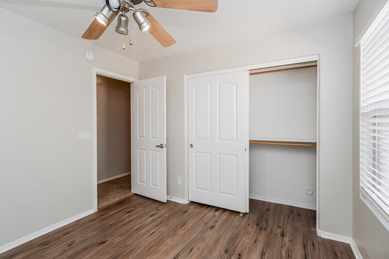 2,220/Mo, 10334 E Idaho Ave Mesa, AZ 85209 Bedroom View 5