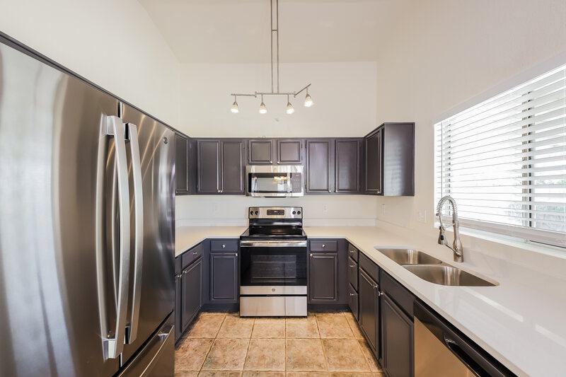 2,085/Mo, 8449 W Wethersfield Rd Peoria, AZ 85381 Kitchen View