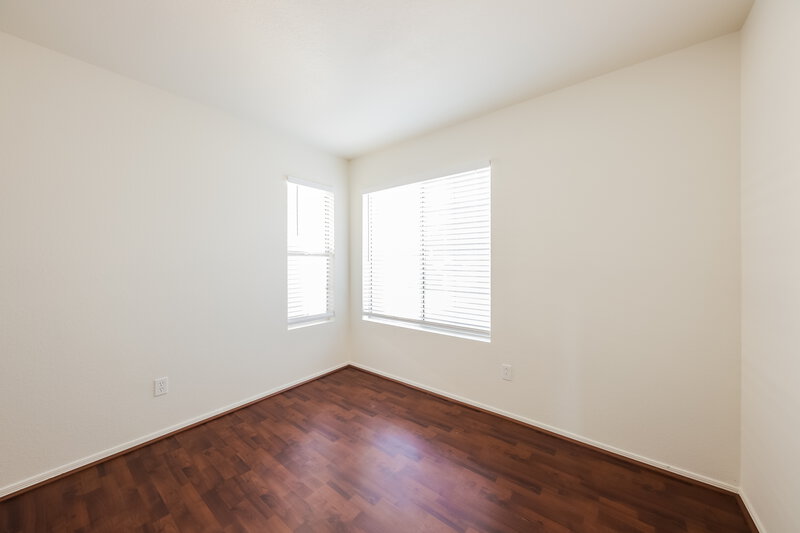 2,085/Mo, 8449 W Wethersfield Rd Peoria, AZ 85381 Bedroom View