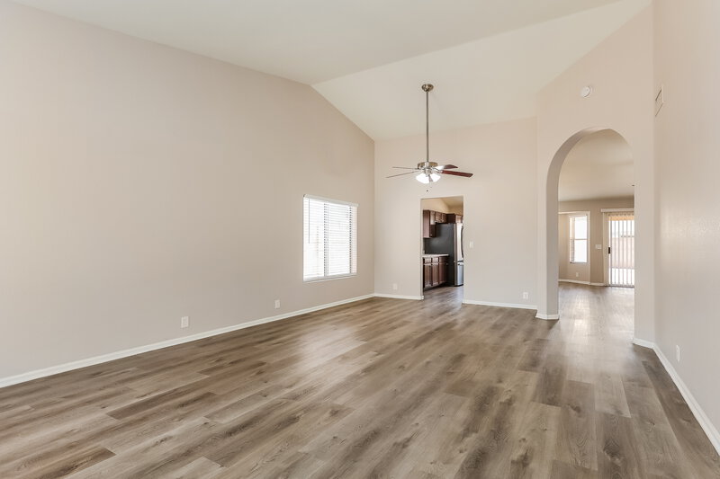 2,365/Mo, 10249 W Orange Dr Glendale, AZ 85307 Living Room View