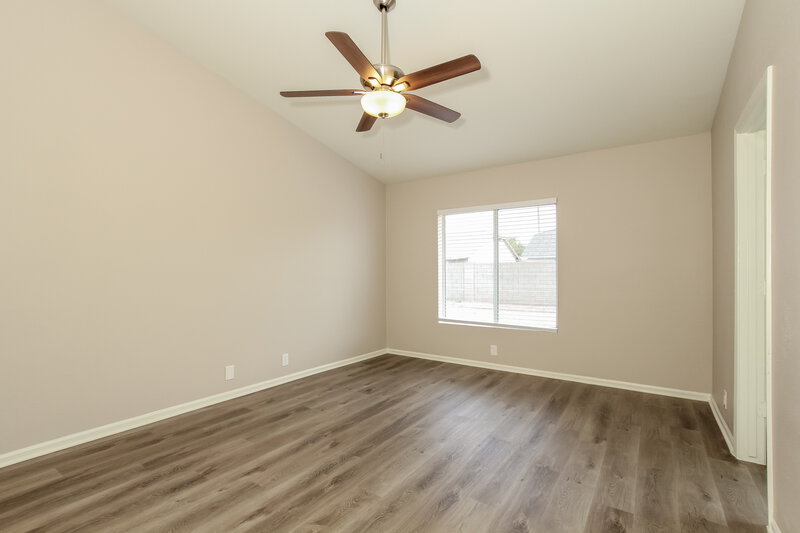 2,465/Mo, 10249 W Orange Dr Glendale, AZ 85307 Main Bedroom View