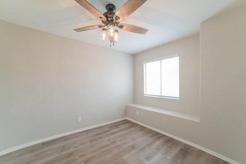 2,340/Mo, 4910 W Marco Polo Rd Glendale, AZ 85308 Bedroom View 2