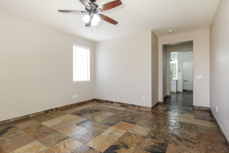 2,475/Mo, 3373 E Santa Fe Ln Gilbert, AZ 85297 Main Bedroom View 2