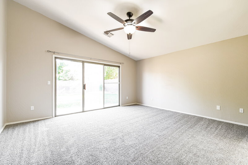2,825/Mo, 1380 E Sheffield Ave Gilbert, AZ 85296 Main Bedroom View 2
