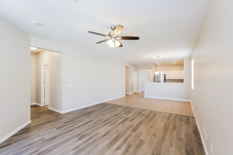 2,360/Mo, 7016 W Alta Vista Rd Laveen, AZ 85339 Family Room View