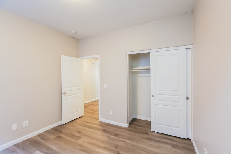 2,360/Mo, 7016 W Alta Vista Rd Laveen, AZ 85339 Bedroom View