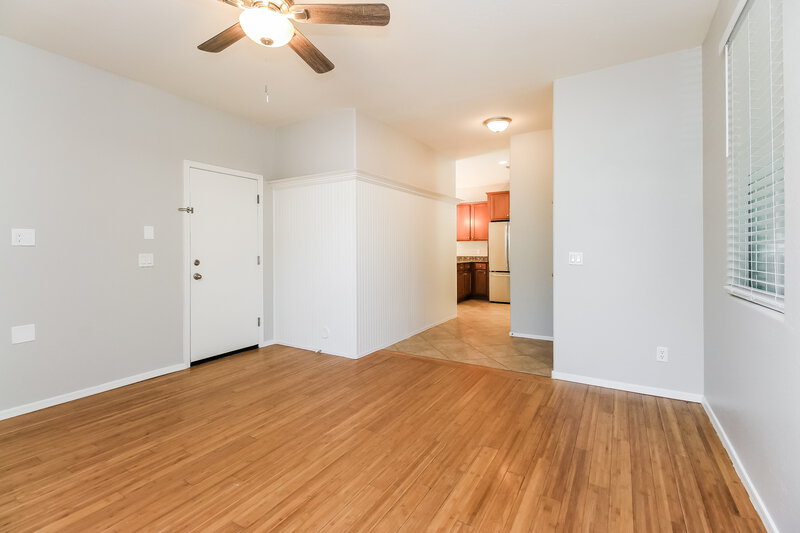 2,070/Mo, 4257 E Milky Way Gilbert, AZ 85295 Living Room View 2