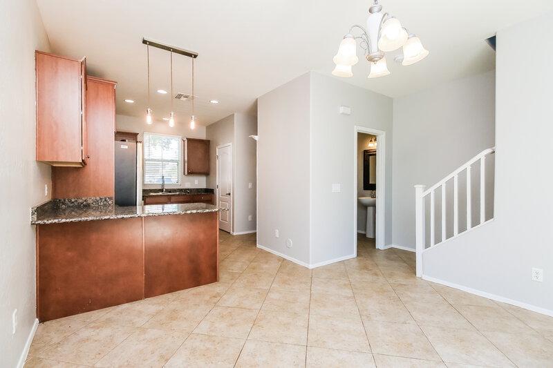 2,070/Mo, 4257 E Milky Way Gilbert, AZ 85295 Dining Room View 2
