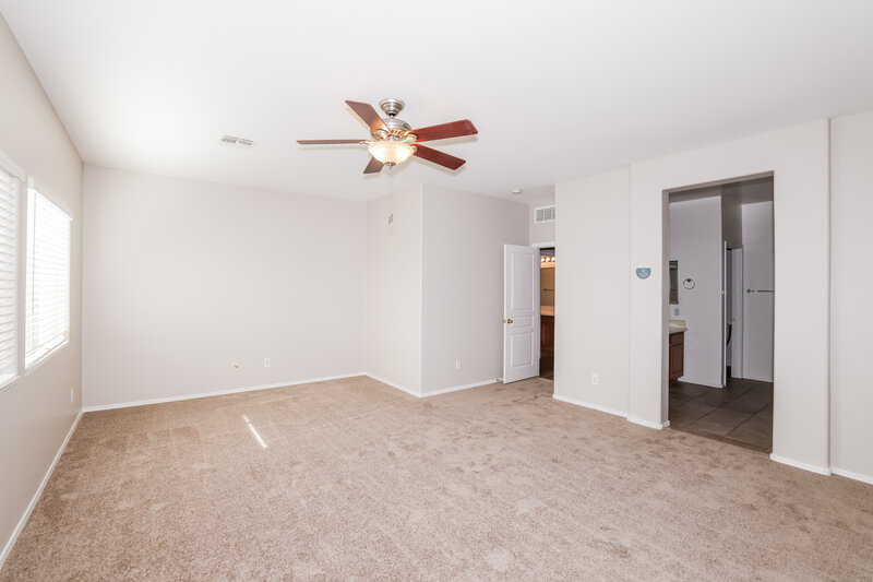 2,725/Mo, 3761 W Medinah Way Anthem, AZ 85086 Main Bedroom View 2