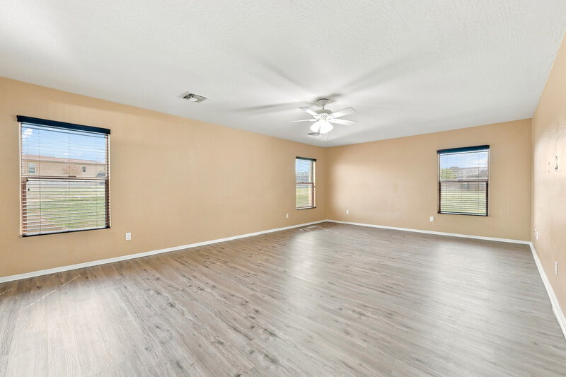 2,990/Mo, 9427 W Monte Vista Rd Phoenix, AZ 85037 Bedroom View 4