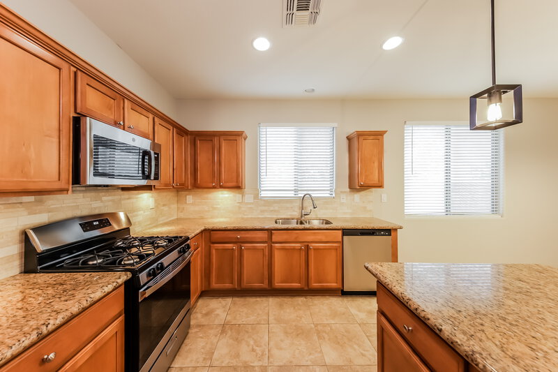 2,415/Mo, 38502 N Pagoda Ct Phoenix, AZ 85086 Misc View 5