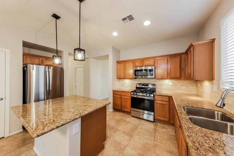 2,415/Mo, 38502 N Pagoda Ct Phoenix, AZ 85086 Misc View 6