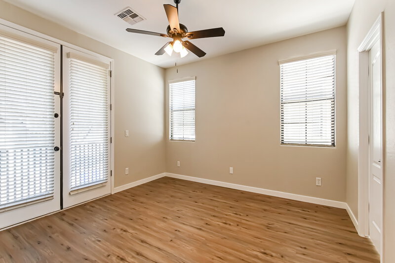 2,625/Mo, 2361 W Sleepy Ranch Rd Phoenix, AZ 85085 Main Bedroom View 2