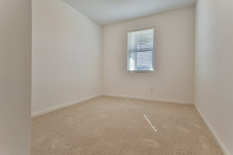 1,890/Mo, 11008 W Parkway Dr Tolleson, AZ 85353 Bedroom View