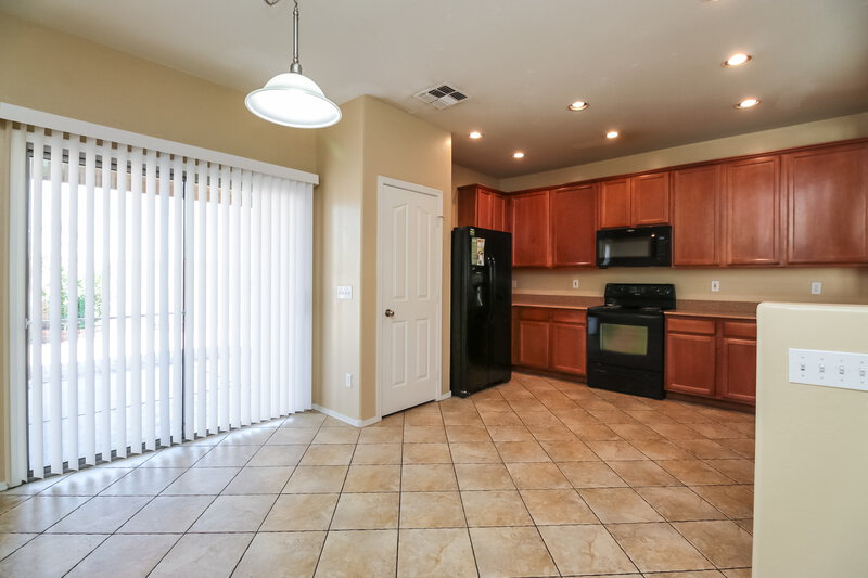 2,170/Mo, 11178 W Baden St Avondale, AZ 85323 Breakfast Nook View