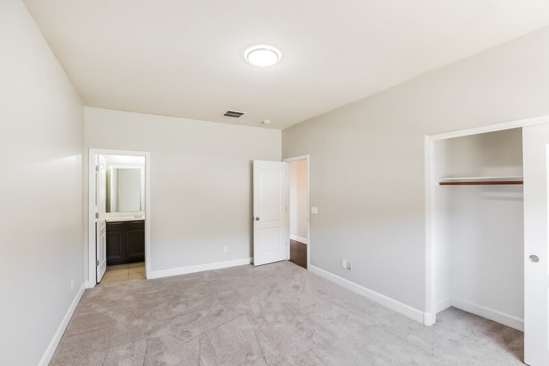 2,490/Mo, 126 N 109th Dr Avondale, AZ 85323 Bedroom View 3