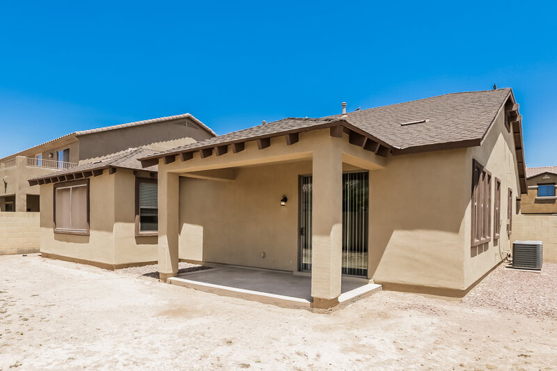 2,490/Mo, 126 N 109th Dr Avondale, AZ 85323 Rear View