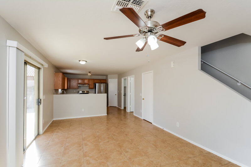 2,020/Mo, 13013 N 127th Ln El Mirage, AZ 85335 Living Room View