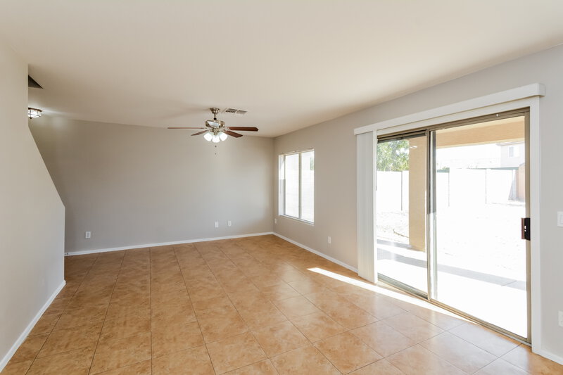 2,020/Mo, 13013 N 127th Ln El Mirage, AZ 85335 Dining Room View