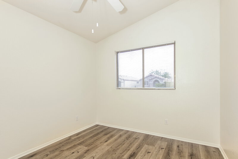 2,270/Mo, 3528 W Chama Rd Glendale, AZ 85310 Bedroom View