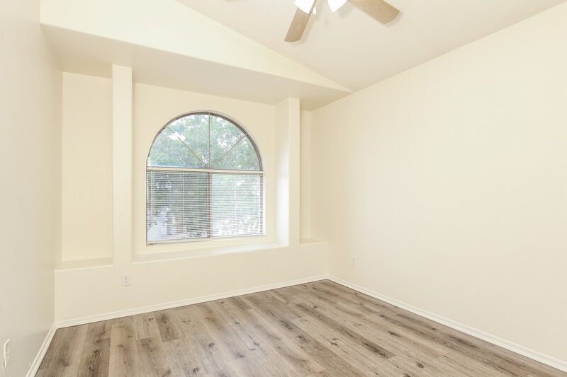 2,270/Mo, 3528 W Chama Rd Glendale, AZ 85310 Bedroom View 3
