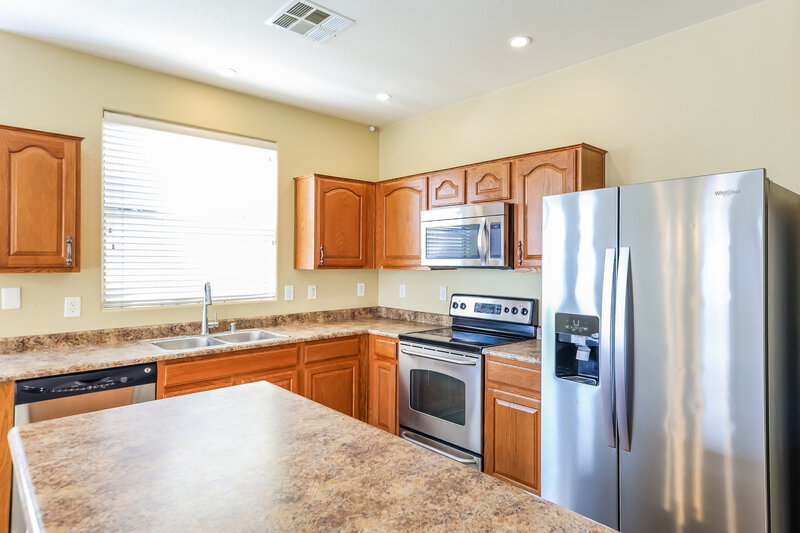 2,395/Mo, 23209 N 121st Dr Sun City, AZ 85373 Kitchen View