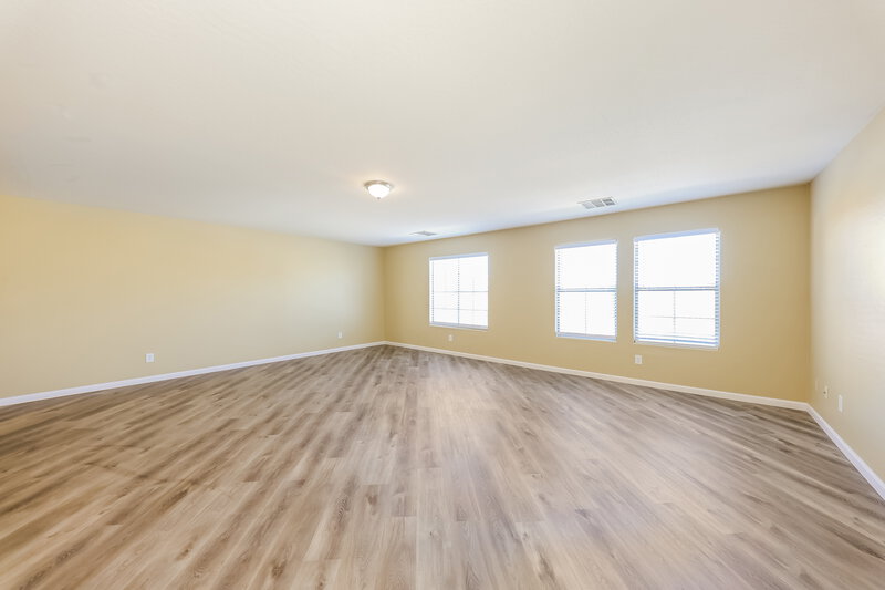 2,395/Mo, 23209 N 121st Dr Sun City, AZ 85373 Loft View 3