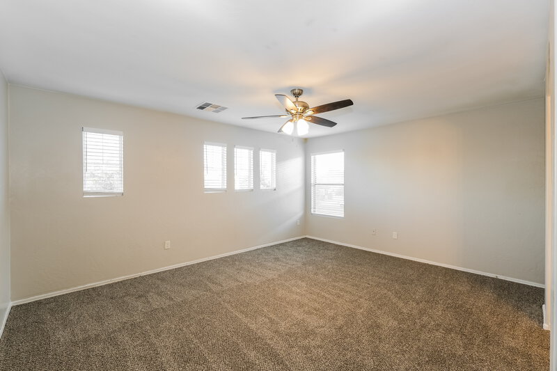 2,185/Mo, 6963 W Palmaire Ave Glendale, AZ 85303 Main Bedroom View